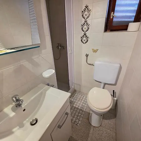 Appartement Mit Balkon - Gemeinsamer Pool Und Terrasse By Interhome *