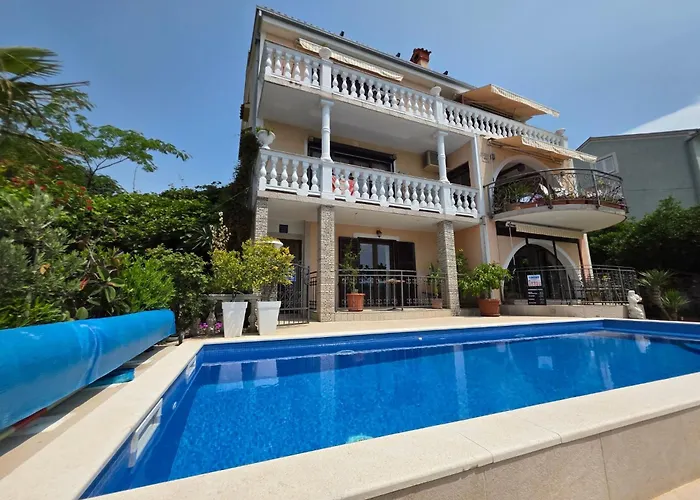 Mit Balkon - Gemeinsamer Pool Und Terrasse By Interhome 公寓