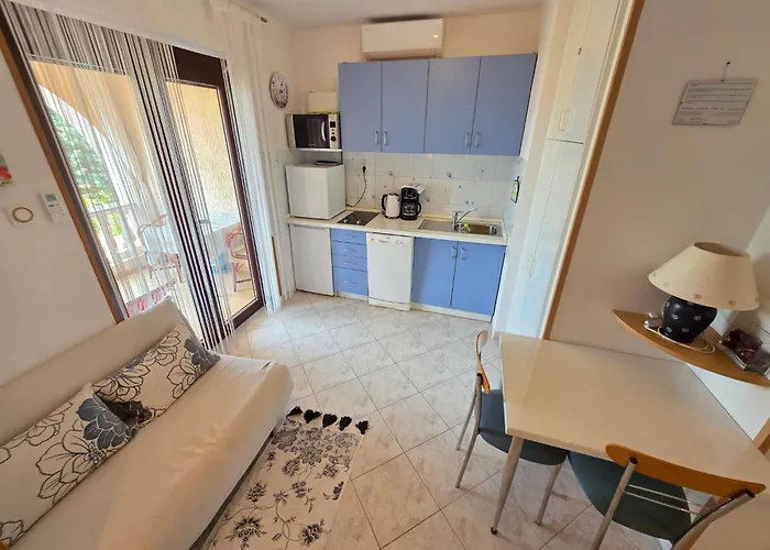 公寓 Mit Balkon - Gemeinsamer Pool Und Terrasse By Interhome *